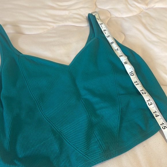 crop top! - Picture 2 of 4